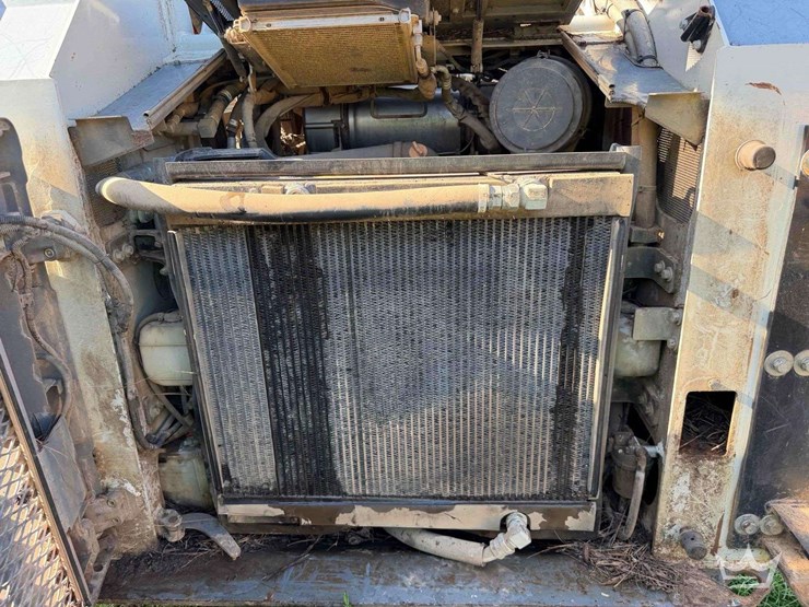 2022-takeuchi-tl12r2-image-13