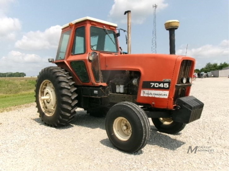 1978-allis-chalmers-7045-image-3