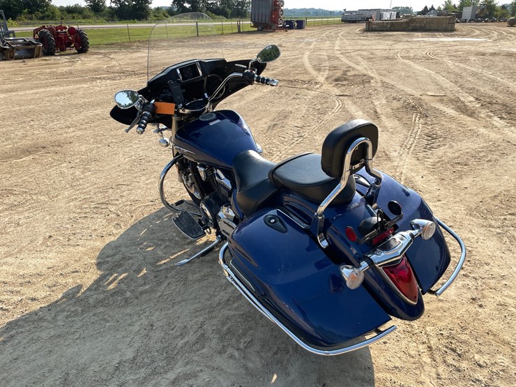 #1216-•-2013-yamaha-v-star-1300cc-motorcycle-(has-wi-title)-image-7