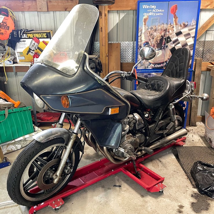 #5705 • 1981 Honda CB 750 Custom (Title In Delay)