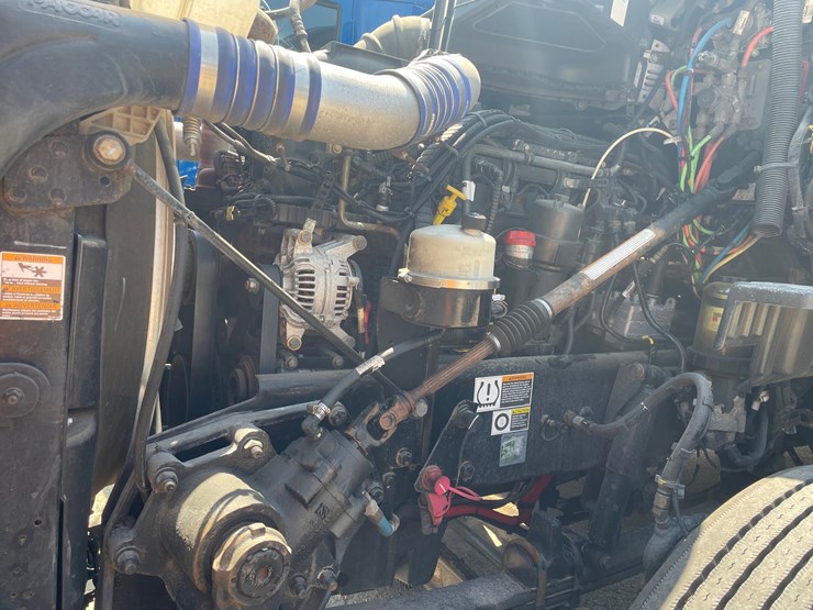 2019-kenworth-t680-image-30
