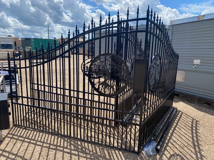 #3540-•-15ft-iron-gate-image-7