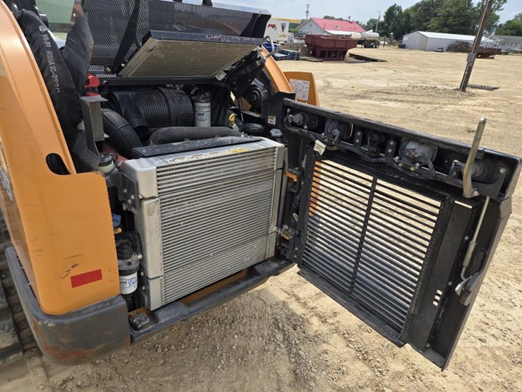 2023-case-tv450b-image-20