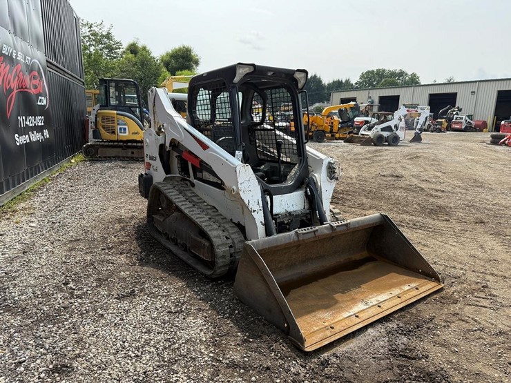 2019-bobcat-t595-image-6
