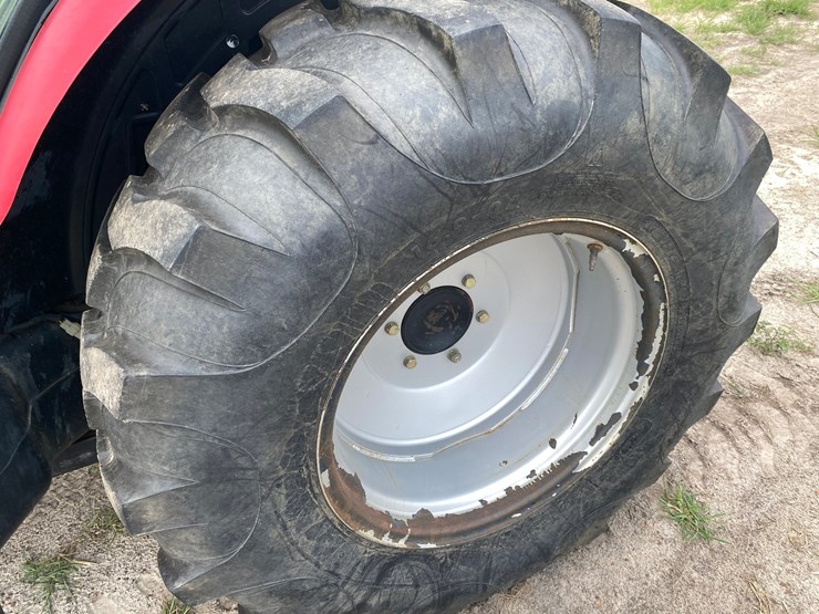 2012-mahindra-6010-image-16