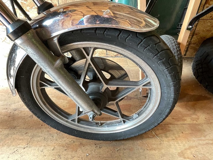 #5707-•-1978-suzuki-gs550-(no-title)-image-9
