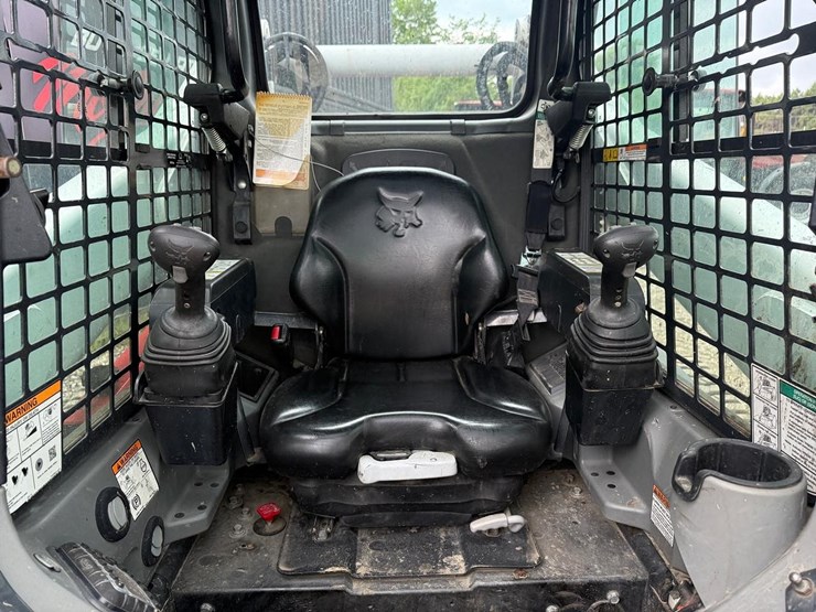 2019-bobcat-t770-image-19