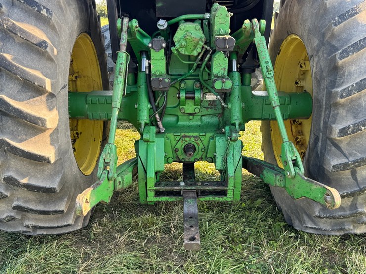 john-deere-4850-image-21