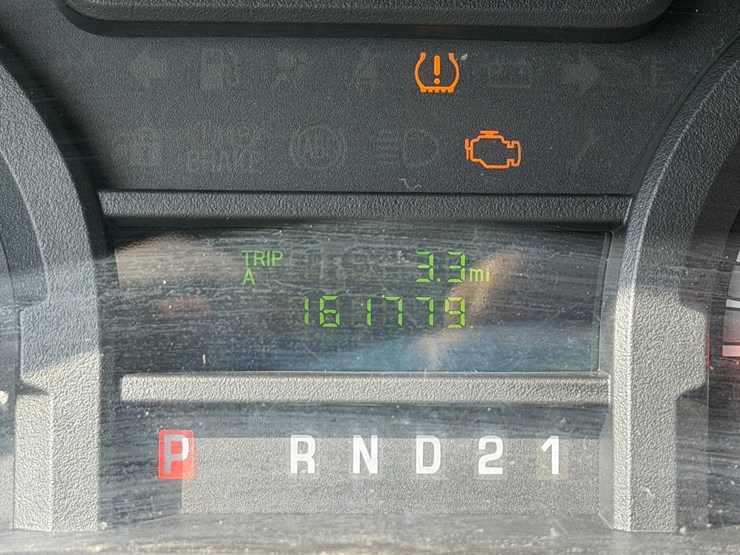 2012-ford-e150-image-14