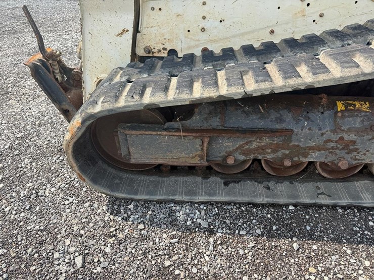 2020-bobcat-t770-image-18