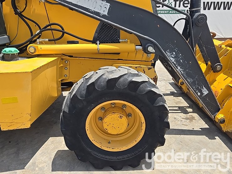 2012-deere-310sk-image-11