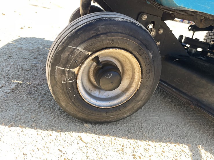 #1228-•-dixon-ztr-42"-zero-turn-lawnmower-image-48