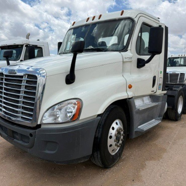 2018 FREIGHTLINER CASCADIA
