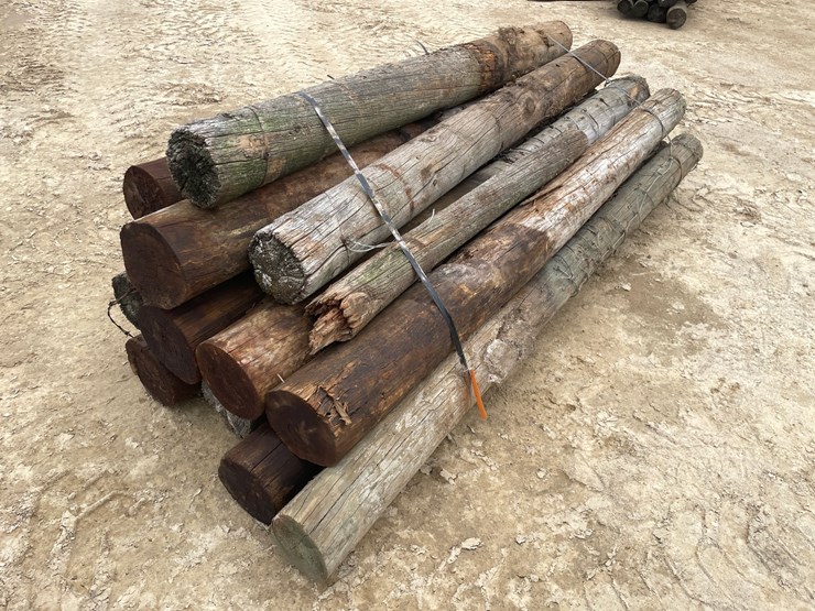 #3615-•-bundle-of-used-round-posts-image-2