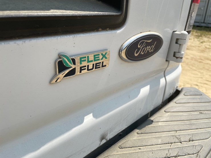2009-ford-e350-image-10