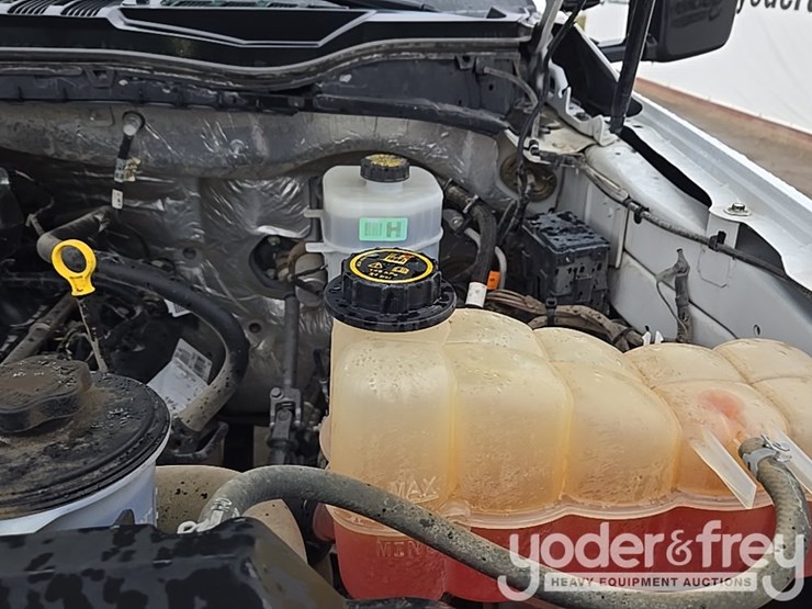 2017-ford-f550-image-29
