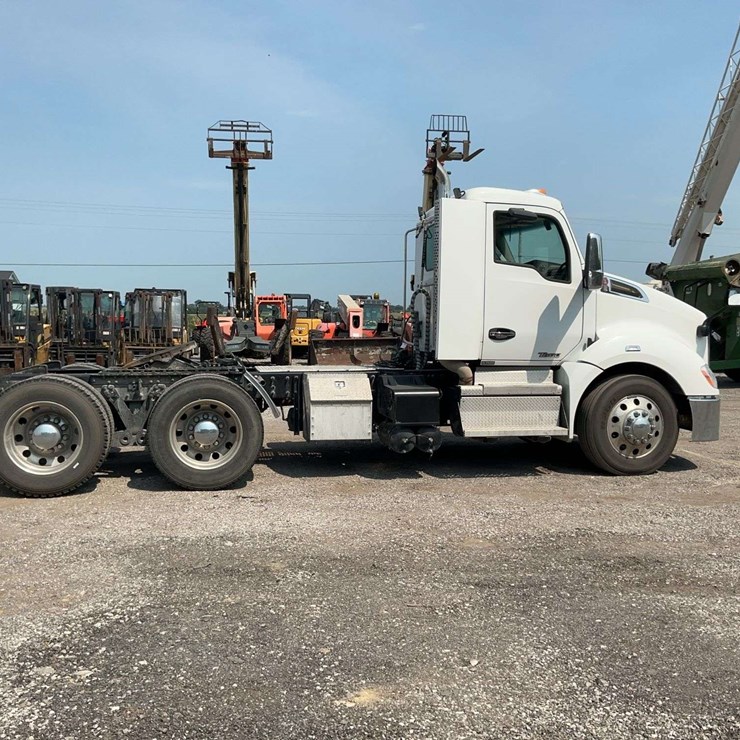 2018 KENWORTH T680