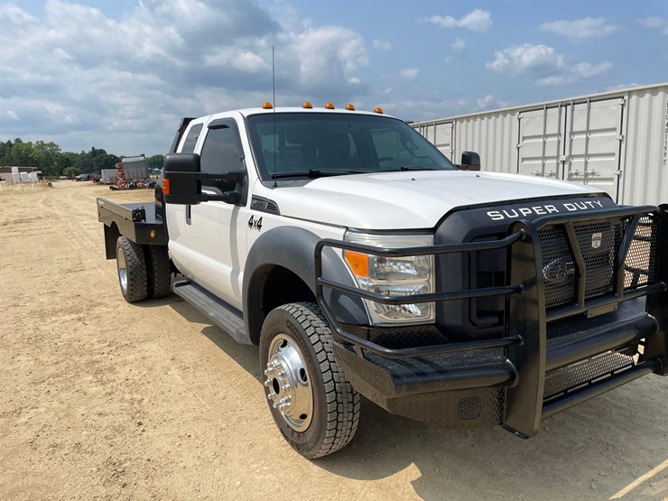 2015-ford-f550-image-3