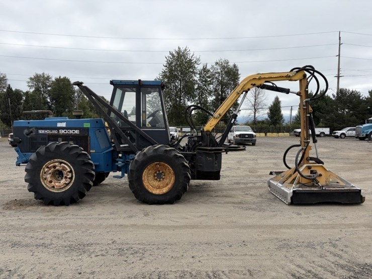 1997-new-holland-9030e-image-3