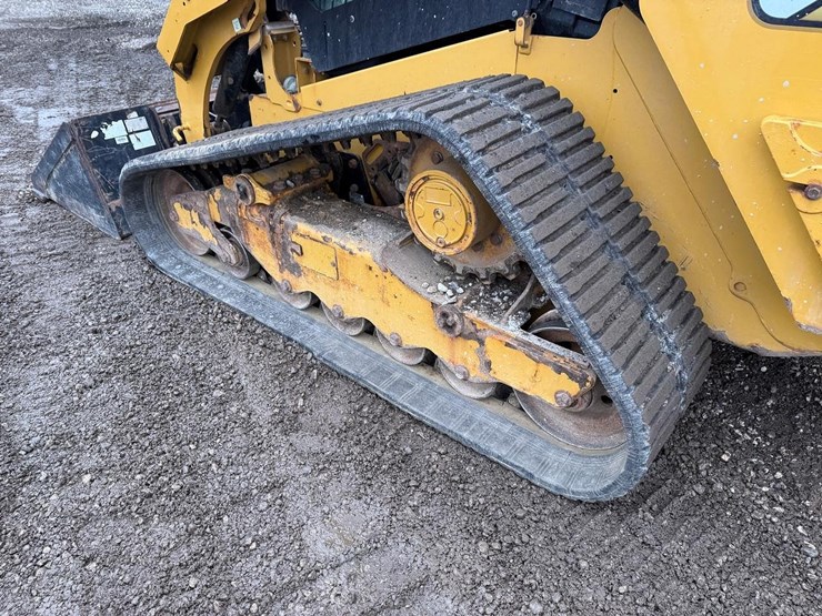 2022-caterpillar-289d3-image-17