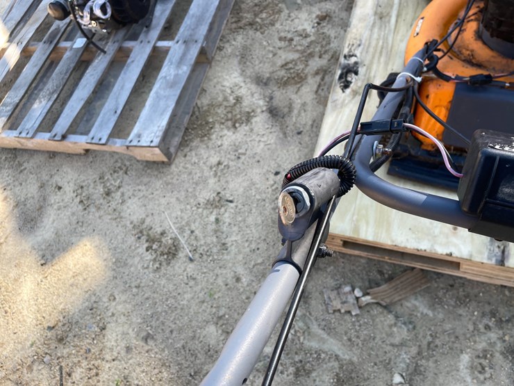 #3587-•-yard-king-performance-push-mower-image-7