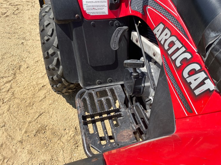 #1226-•-2003-arctic-cat-atv-with-winch-and-plow-(sells-with-bill-of-sale-only)-image-32