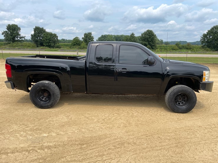 2008-chevrolet-silverado-1500-image-4