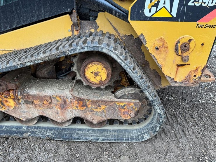 2019-caterpillar-259d-image-19