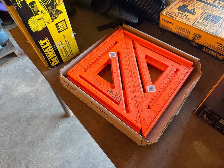 #2032-•-structo-cast-rafter-image-2