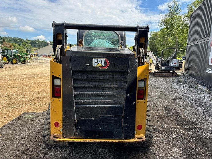2023-caterpillar-259d3-image-5