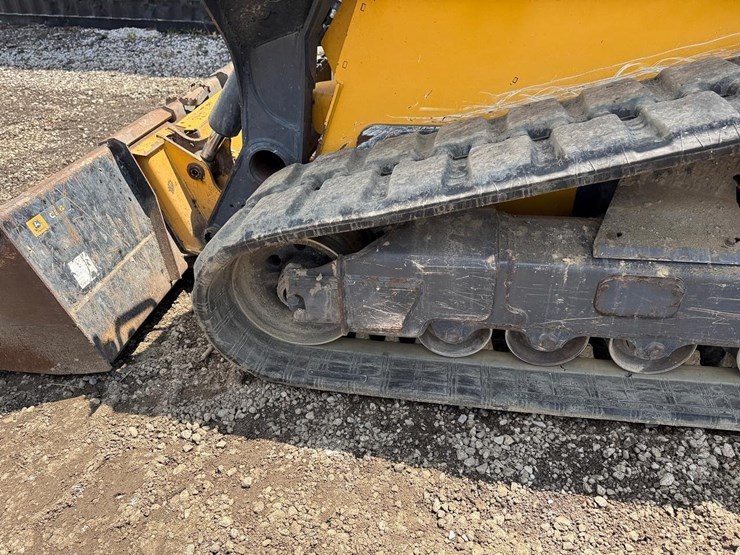 2023-deere-333g-image-20