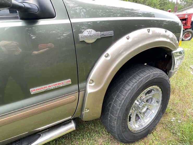 #5703-•-2004-king-ranch-ford-(has-wi-title)-image-25
