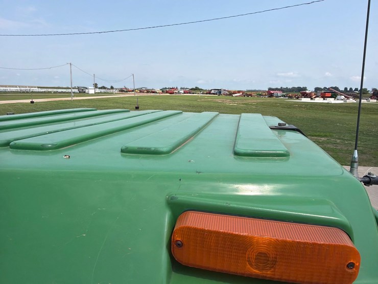 john-deere-4450-image-35