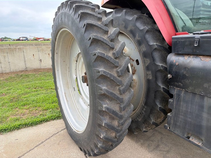 2003-case-ih-mx255-image-17