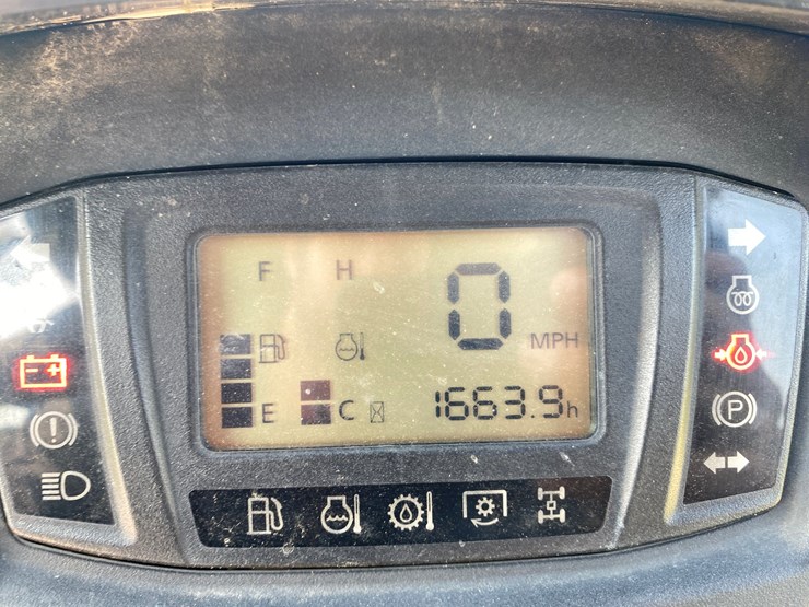 kubota-rtvx1140-image-13