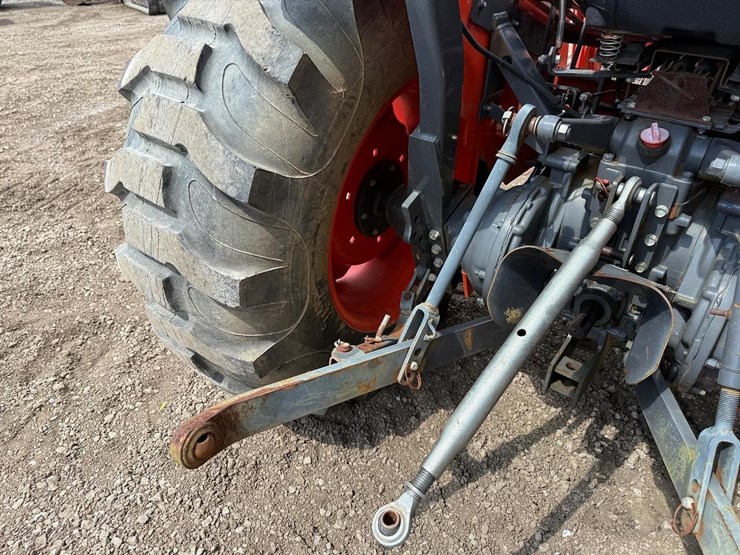 kubota-l4701-image-14