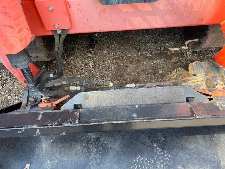 2016-kubota-svl75-2-image-11