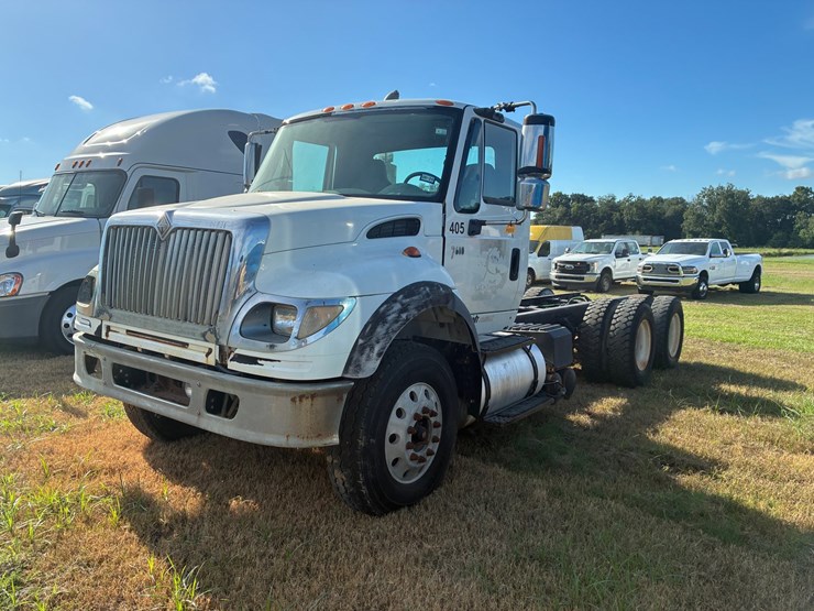 international-7600-image-1