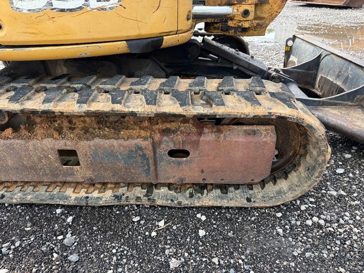 deere-35d-image-13