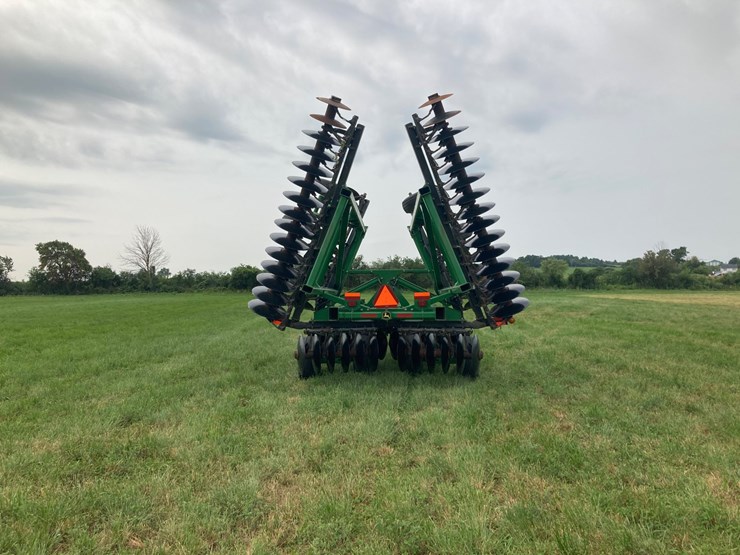 2015-john-deere-2620-image-4