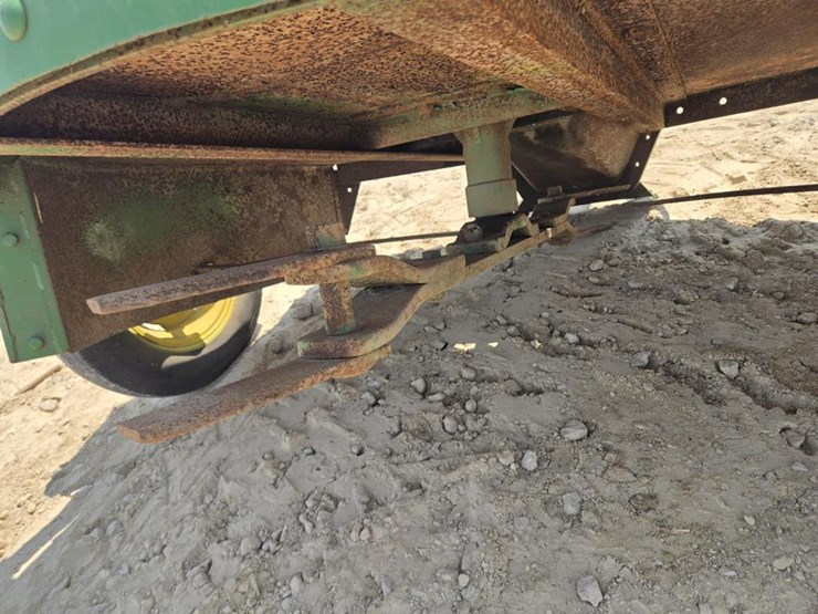 john-deere-207-image-5
