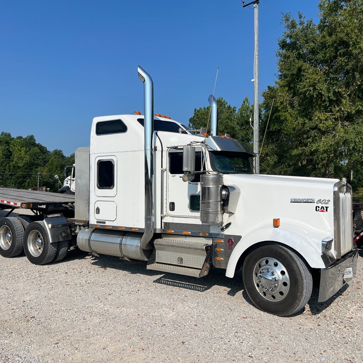 2005 KENWORTH W900