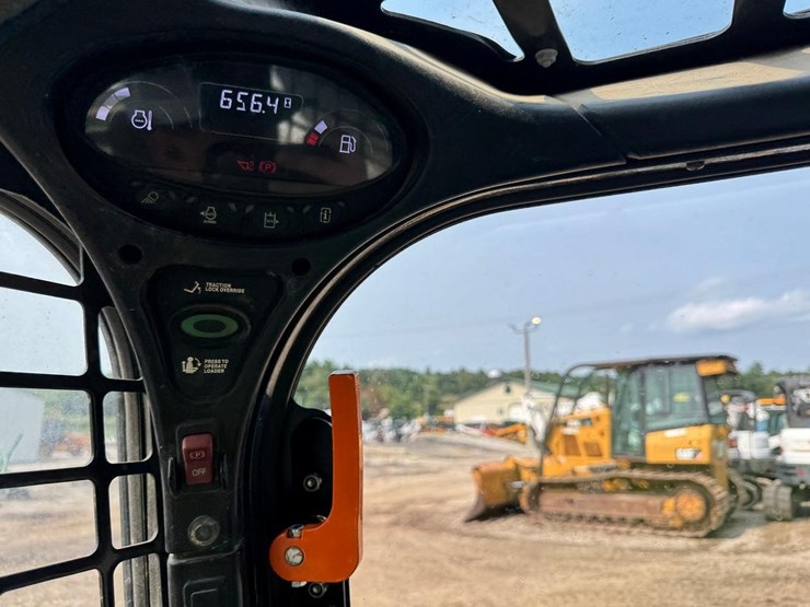 2023-bobcat-t650-image-24