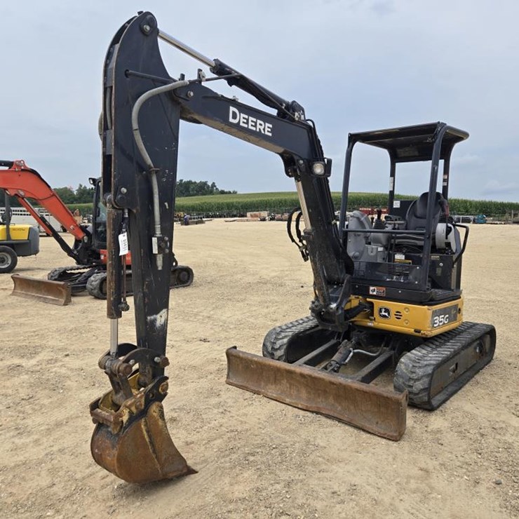 DEERE 35G