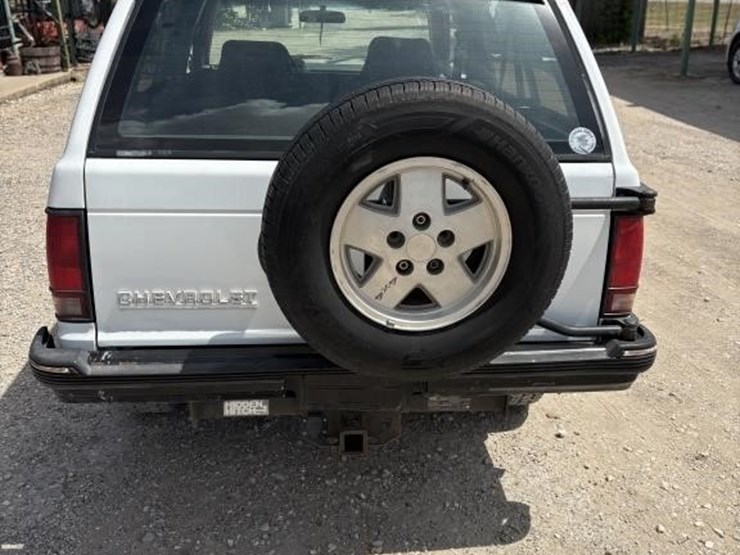 1991-chevrolet-blazer-image-4