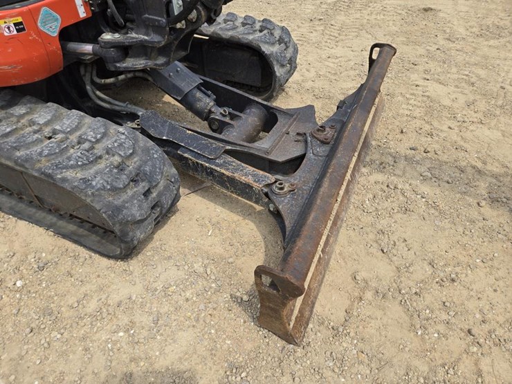2020-kubota-u55-image-9