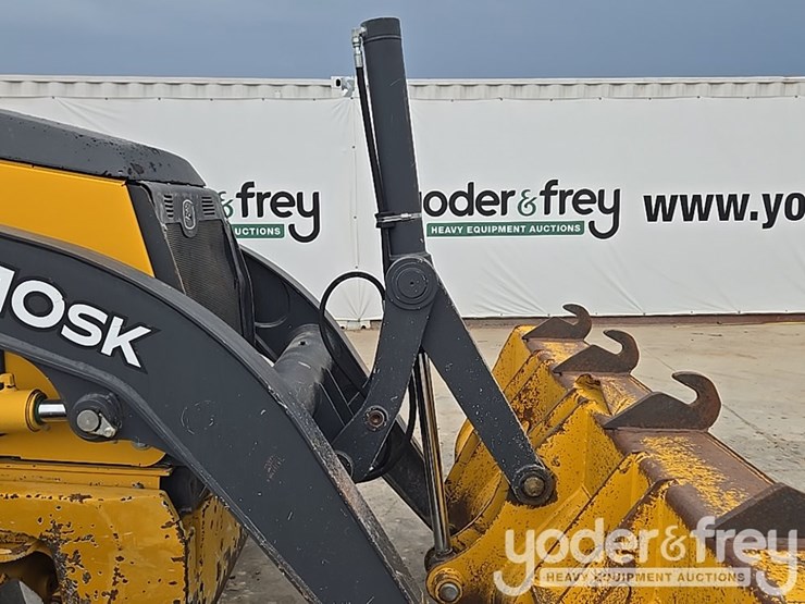 2012-deere-310sk-image-21