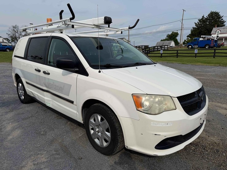 2013-ram-c/v-image-3