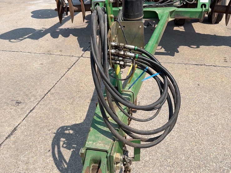 john-deere-637-image-18