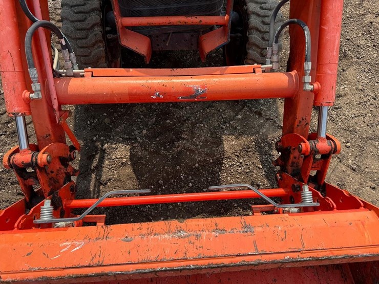 2022-kubota-b26-image-10